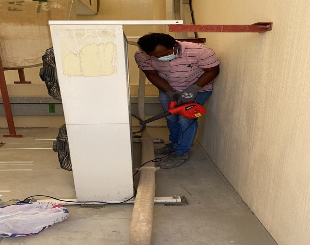 Maintenance of PAC/CRAC unit